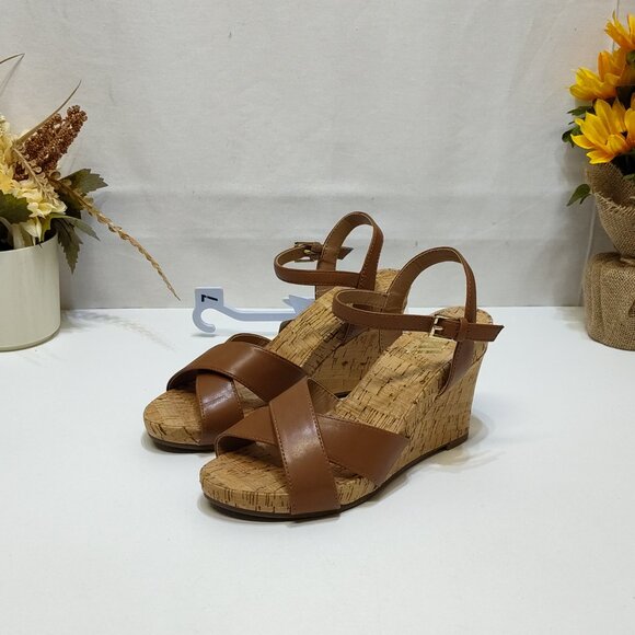Aerosoles Strappy Cork High Wedge Sandal Adjustable Strap Block Heel Women Sz 7M - Picture 2 of 7